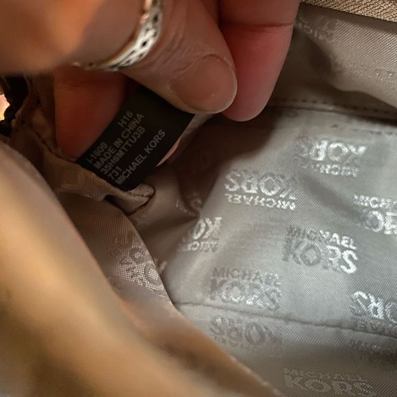 Michael Kors Travel Pouch Brown Gold Monogram Cosmetic Case - Picture 11 of 12